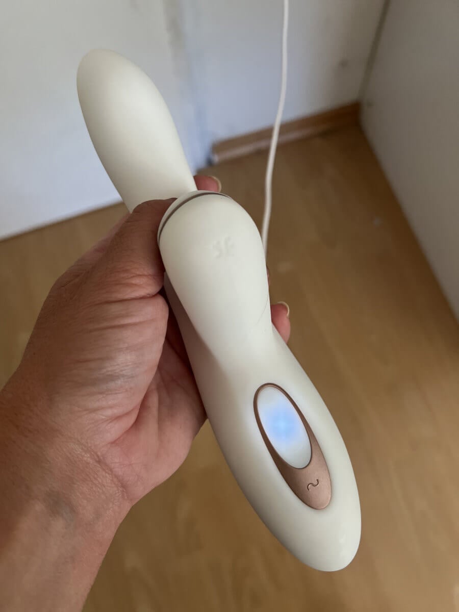 Ladevorgang-des-Satisfyer-G-Spot-Pro